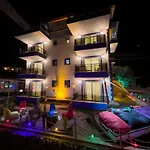 Alina Hotel