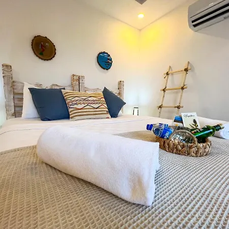 Alina Hotel 3*